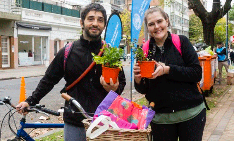 Canje de reciclables llega a Plaza Buratovich