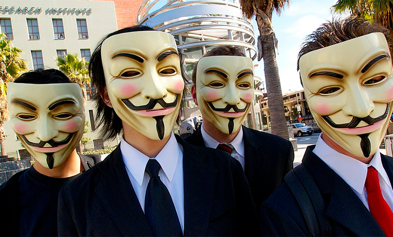 Cinco de noviembre: ¿Cómo se relaciona V de Venganza con la ultraderecha de internet?