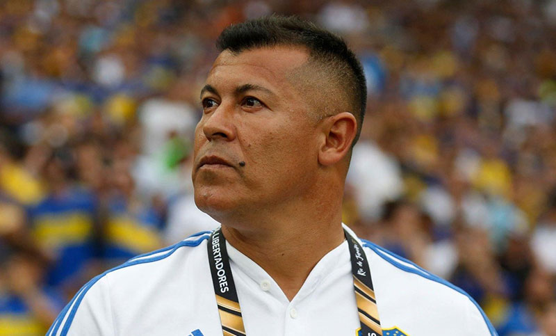 Almirón ya no es el entrenador de Boca