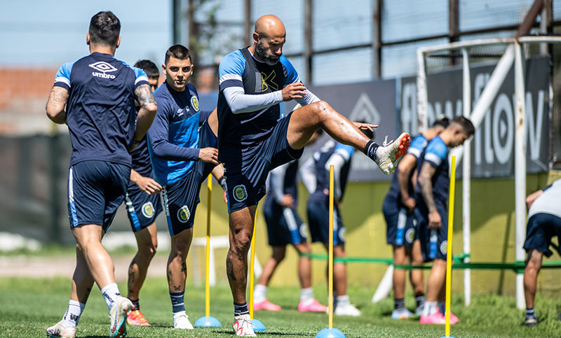 Quintana estaría descartado para enfrentar a Arsenal