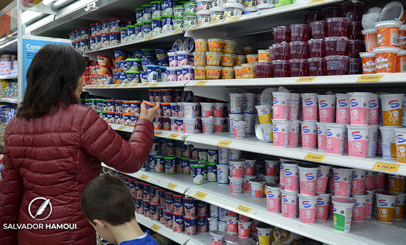 Ante un posible «desmadre de precios» hubo acuerdo con las cadenas de supermercados y mayoristas