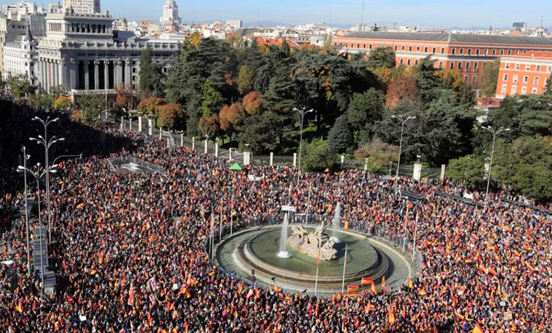 Más de 170 mil personas participaron en Madrid contra la ley de amnistía catalana