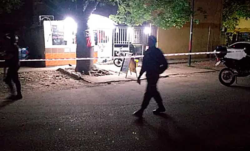 Un joven muerto a tiros y otro apuñalado en distintos hechos violentos