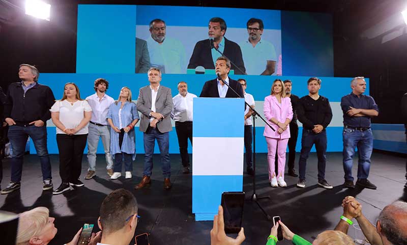 Massa reconoció la victoria de Milei: “Ahora la responsabilidad de dar certezas es del presidente electo”