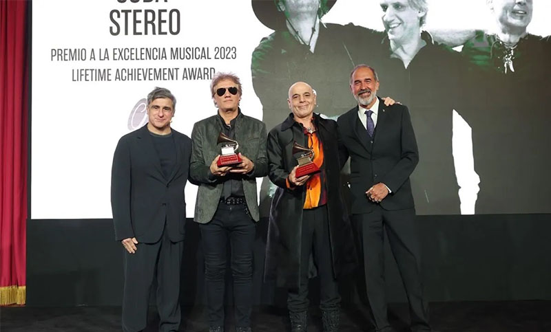 Soda Stereo y Gustavo Santaolalla fueron galardonados en España