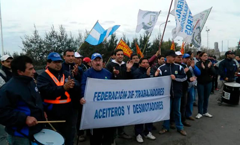 Trabajadores aceiteros cuestionaron a Juntos por el Cambio por su intención de derogar la reforma de Ganancias