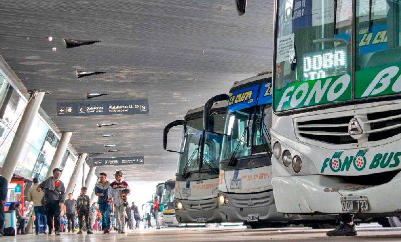 Córdoba está sin transporte interurbano de pasajeros por un conflicto salarial de choferes
