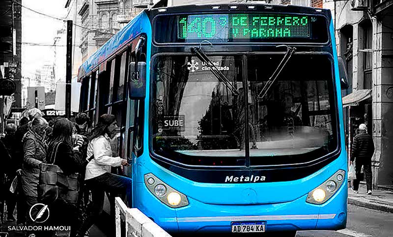 Javkin confirmó nueva suba del boleto de colectivo: costará $240 desde el próximo viernes