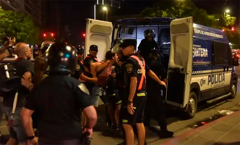 Córdoba: detuvieron a cinco personas que se manifestaban en contra del decreto presidencial