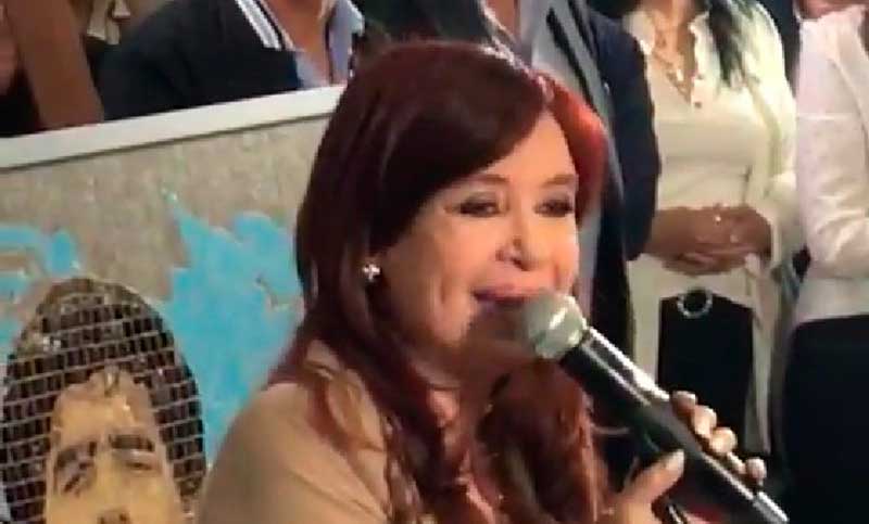 Cristina Kirchner se despidió de los trabajadores del Senado: “No me voy a ningún lado”