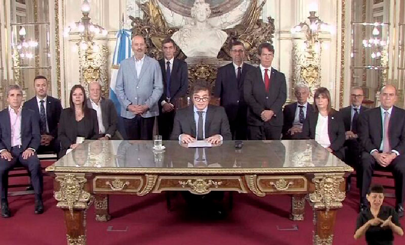 Se presentaron al menos ocho amparos judiciales contra el Decreto de desregulación económica
