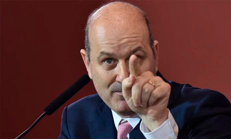 Federico Sturzenegger: “Enviaremos un paquete más grande y sustancioso al Congreso”