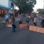 Vecinos de barrio Godoy y Cabin 9 reclamaron por falta de agua en la zona