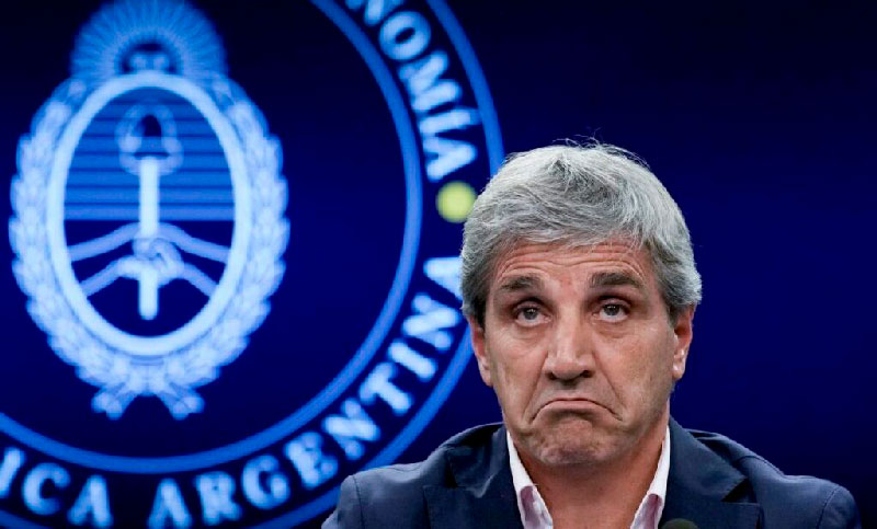 Caputo advirtió que recortará partidas «inmediatamente» a las provincias si no sale la Ley de Bases