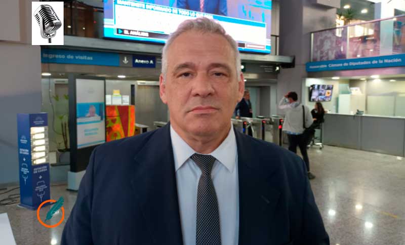 El diputado Carbajal dijo que la convocatoria a sesión plenaria de comisiones «es una provocación innecesaria»