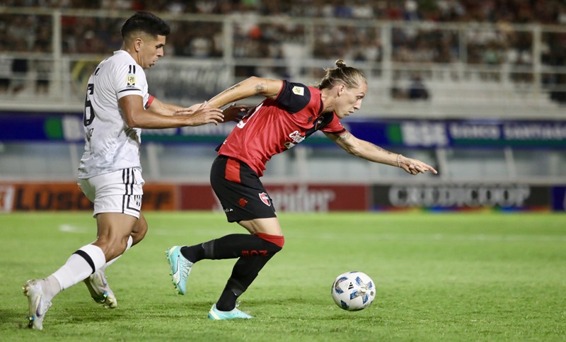 En la última del partido, Newell’s venció 1 a 0 a Central Córdoba en Santiago del Estero