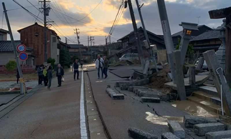 Seguidilla de terremotos sacudieron costa occidental japonesa: alerta de tsunami en la isla y en la costa rusa