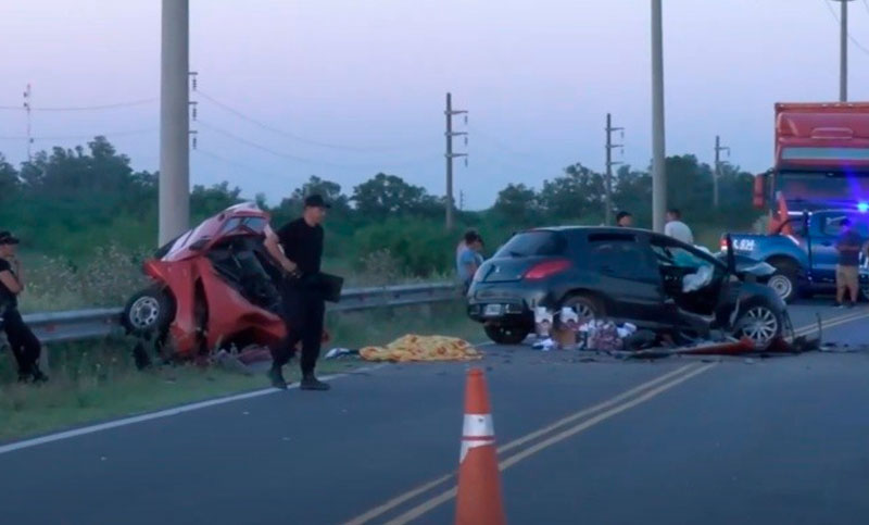 Un muerto y dos heridos en un choque frontal en la ruta 14