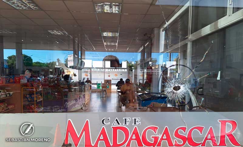 Nuevo ataque a balazos: tiraron contra una estación de servicio en Avellaneda y 27 de Febrero