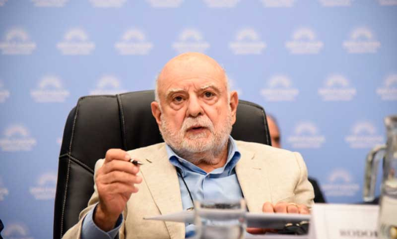 El Procurador del Tesoro, Rodolfo Barra, dijo que «si hay crisis no va a haber Constitución vigente»