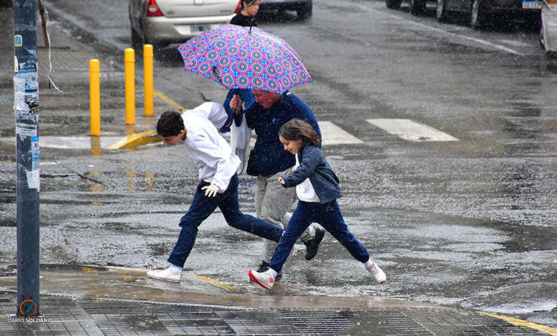 Rige alerta naranja y amarilla por tormentas en quince provincias ...