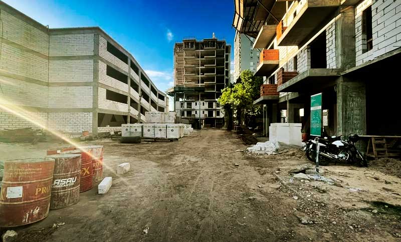 Paralizan obras del Plan Procrear II en Santa Fe: despiden a 16 trabajadores y suspenden a otros 28