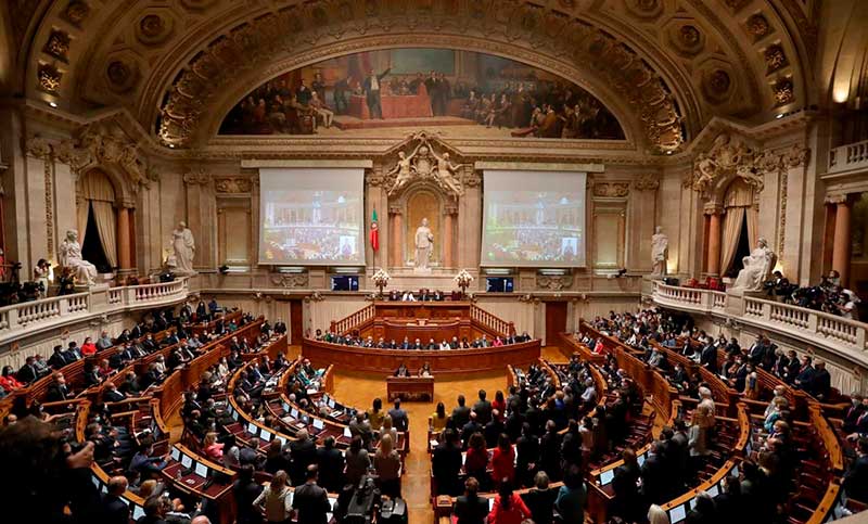 Confirman por decreto la disolución del Parlamento y llaman a elecciones anticipadas en Portugal