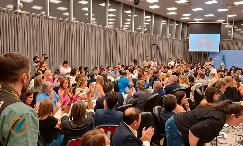 El oficialismo consiguió los votos y la ley ómnibus espera en el recinto de Diputados