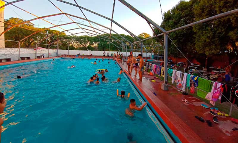 Otra tragedia en una piscina: murió ahogado un nene de 12 años en Saladillo