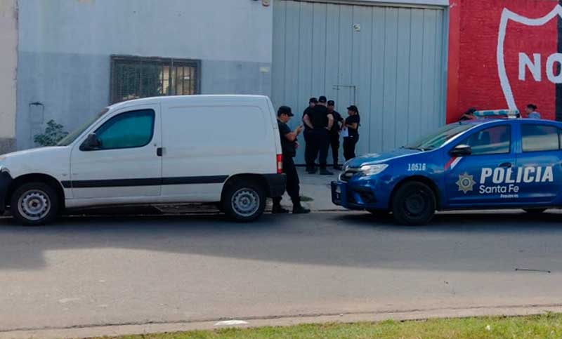Un trabajador de una fábrica de bolsas falleció tras recibir una descarga eléctrica