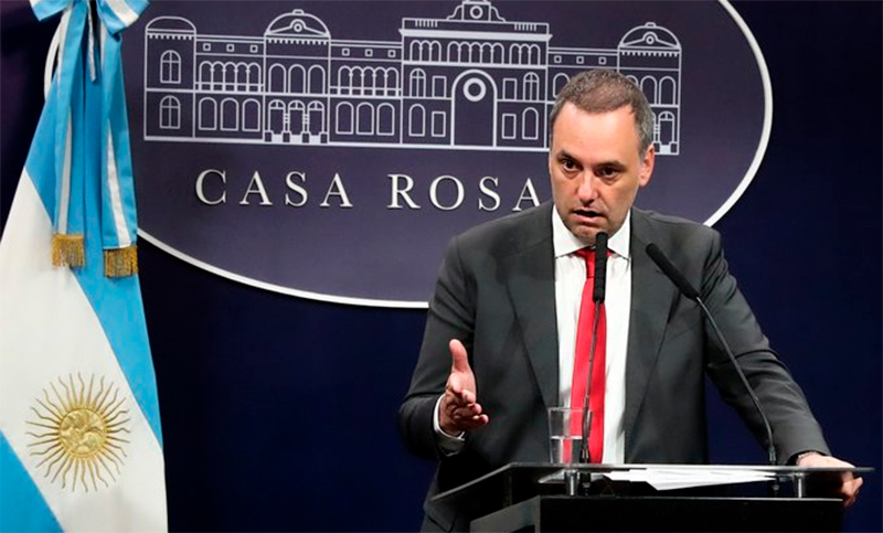 Adorni: “Los trabajadores podrán derivar sus aportes a la obra social o prepaga que elijan”