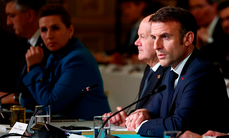 Macron: “Hay que prepararse para que Rusia ataque en los próximos años”