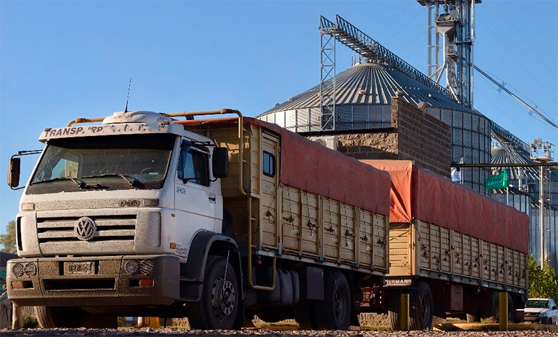 La tarifa para transportar cereales y aceites subió más del 81%: ¿impactará en góndolas?