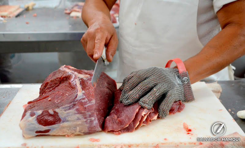 Por efecto de la inflación, el consumo de carne vacuna se desploma