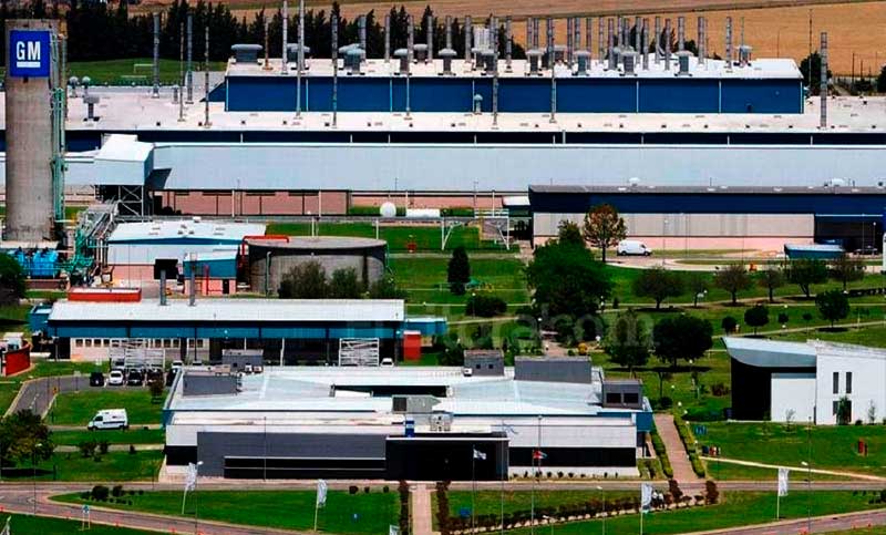General Motors paraliza su planta de Alvear hasta marzo y suspende todo su personal con salario reducido