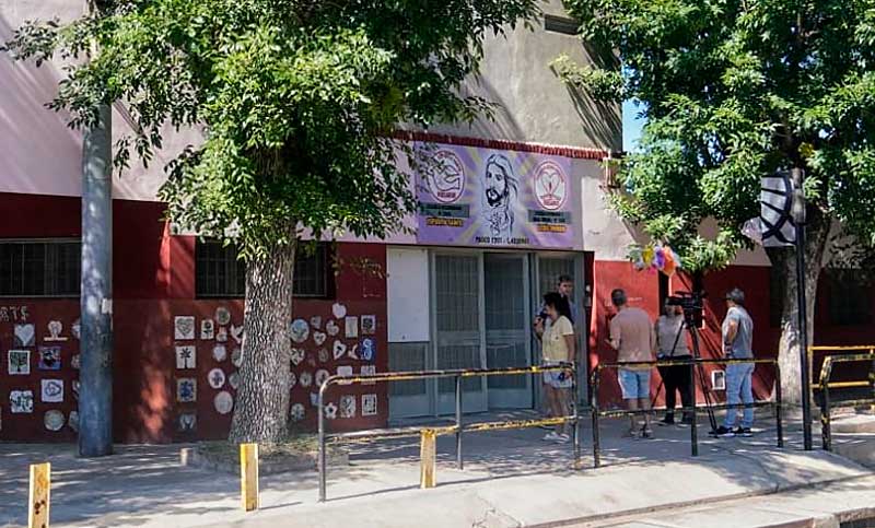 Atacaron a balazos una escuela primaria y un jardín de infantes: dejaron notas intimidatorias