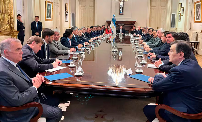 El DNU, en manos de los gobernadores: ¿peligra el Pacto de Mayo?