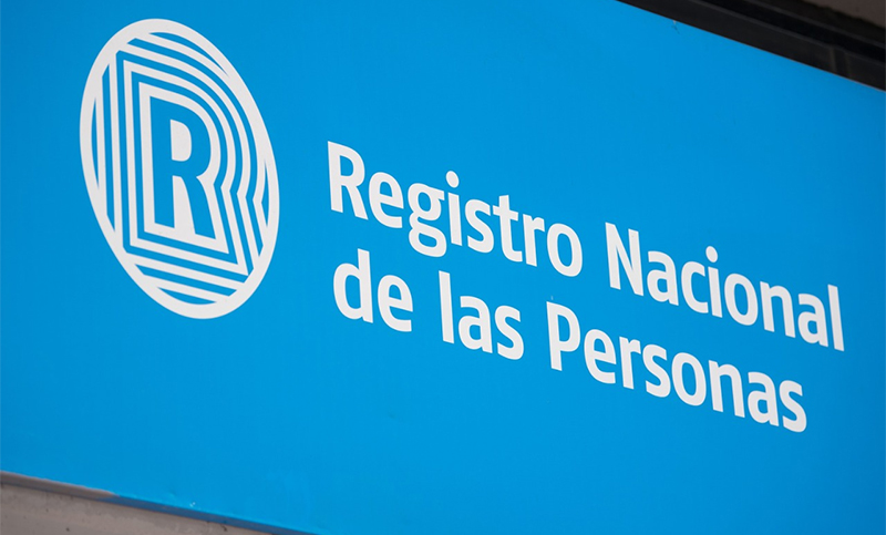 Cuestionamientos a la designación de una joven libertaria sin experiencia en el Renaper