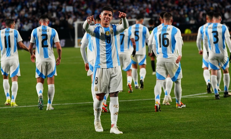 Argentina fue superior a El Salvador y ganó 3-0 en el amistoso internacional