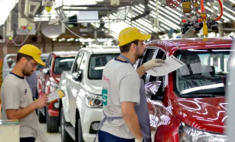 Preocupa a los trabajadores de Toyota la decisión de la empresa de abrir un plan de retiros voluntarios