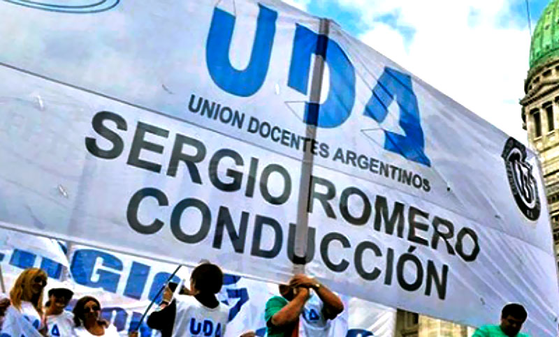 Los docentes afiliados a UDA paran por 72 horas desde este lunes en la provincia de Santa Fe