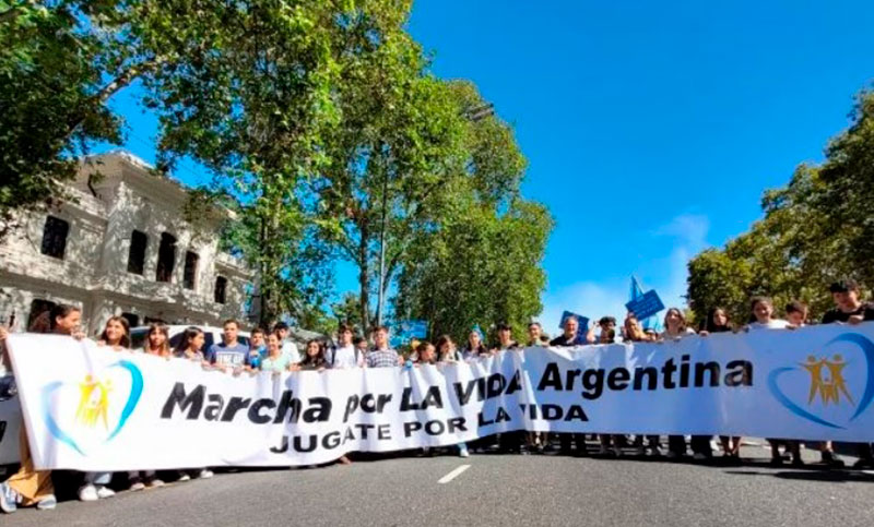 Se celebra cada 25 de marzo, en coincidencia con la fiesta de la Anunciación. La fecha se recuerda con declaraciones, reflexiones pastorales y marchas, para manifestar que "toda vida vale".