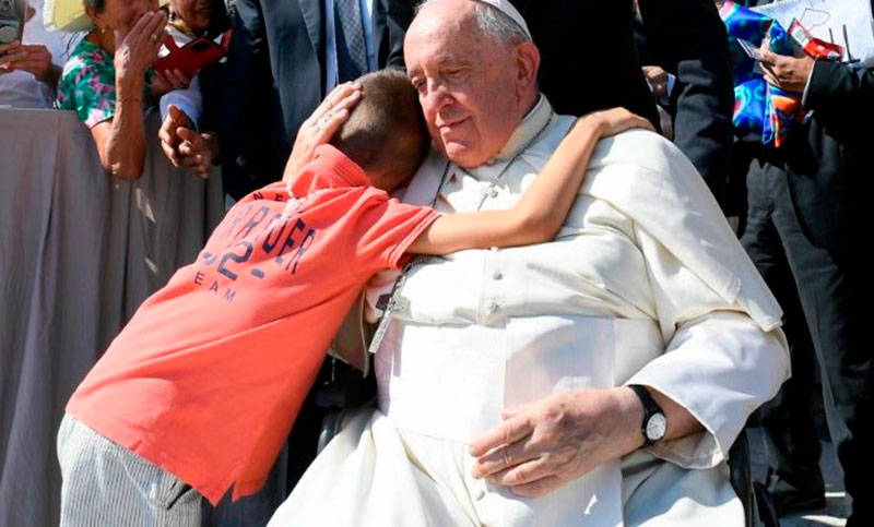 Papa Francisco ante los abusos: “Dios nos llama a un cambio de mentalidad absoluto”