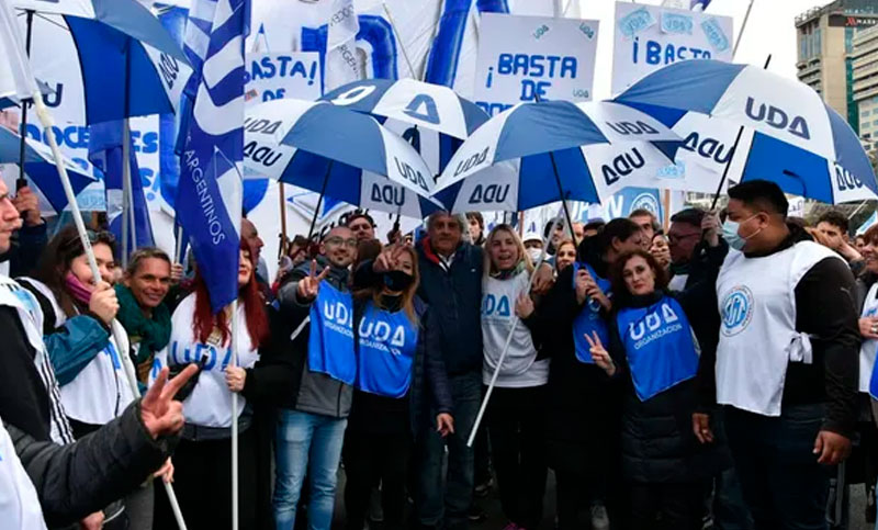 Desde UDA aseguran que “miles de docentes están por debajo de la línea de la pobreza”