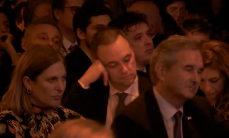 ¿Se durmió Adorni?: la imagen del vocero presidencial durante el discurso de Milei