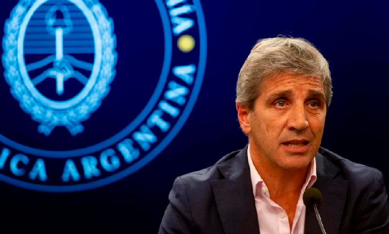 Luis Caputo viaja al encuentro con el FMI en medio de vencimientos de deuda y la búsqueda de nuevos fondos