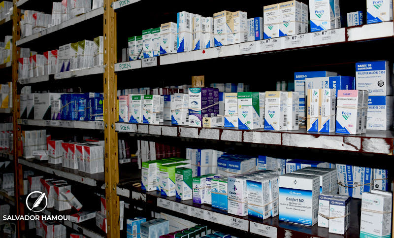Pese a rechazo farmacéutico, analizan que 22 medicamentos sean vendidos sin receta médica