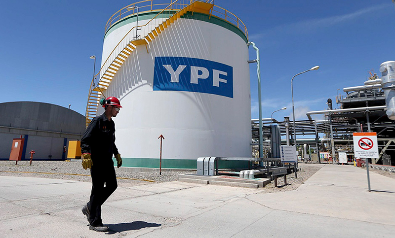 YPF se ajusta y venderá 55 áreas convencionales en el país
