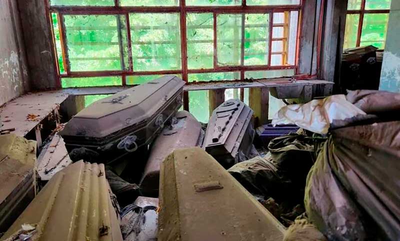 Encontraron cientos de cadáveres en depósitos de un cementerio de La Plata
