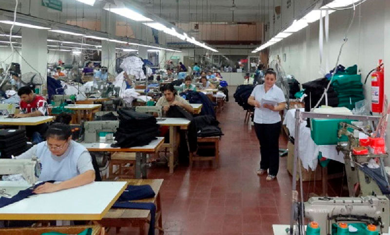 Preocupante caída del 40% en la producción de la industria textil argentina